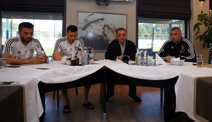 Başkan Çebi, maç öncesi takımla bir araya geldi!