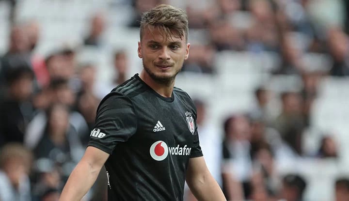 İtalyan iki kulübün Ljajic'i transfer etmek için şartı var!