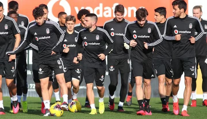 Beşiktaş'ta Umut Nayir'le yola devam!