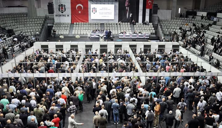 Beşiktaş'ta seçim günü 'konuşma' krizi!