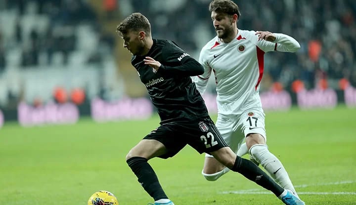 Beşiktaş, ilk yarıda Süper Lig rekorunu kırdı!
