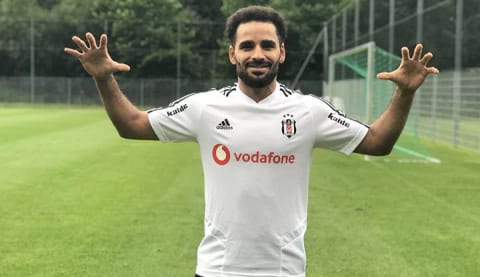 Douglas, Abdullah Avcı'dan forma istedi!