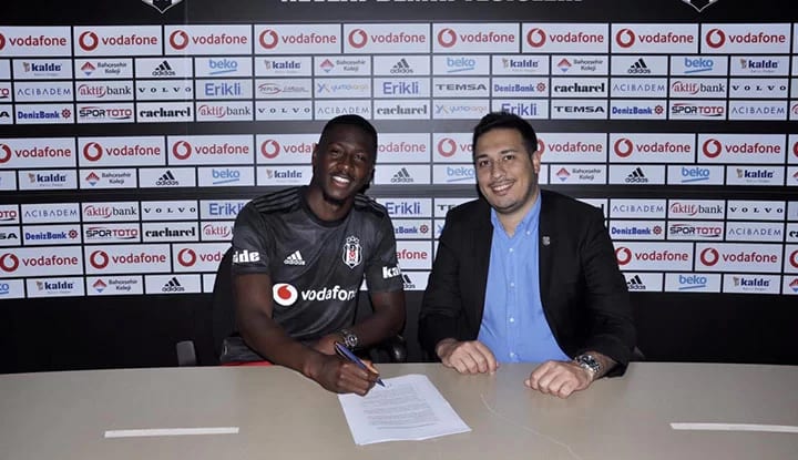 Beşiktaş'tan Diaby'nın boyu için yapılan eleştirilere cevap geldi!