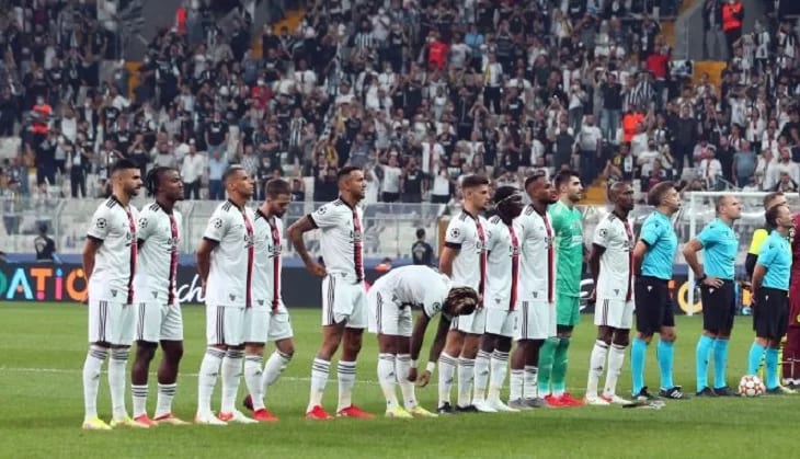 " 2-3 haftadır beklentilerin gerisinde oynayan..."