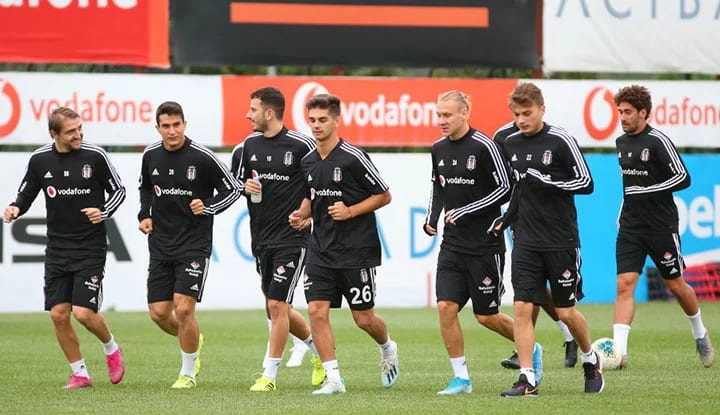 Beşiktaş'ta son durum! İşte antrenmanda yer almayan isimler...