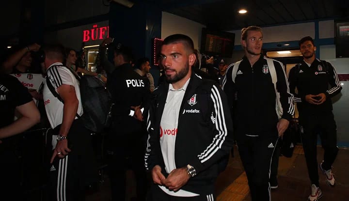 Beşiktaş, Trabzon'da!