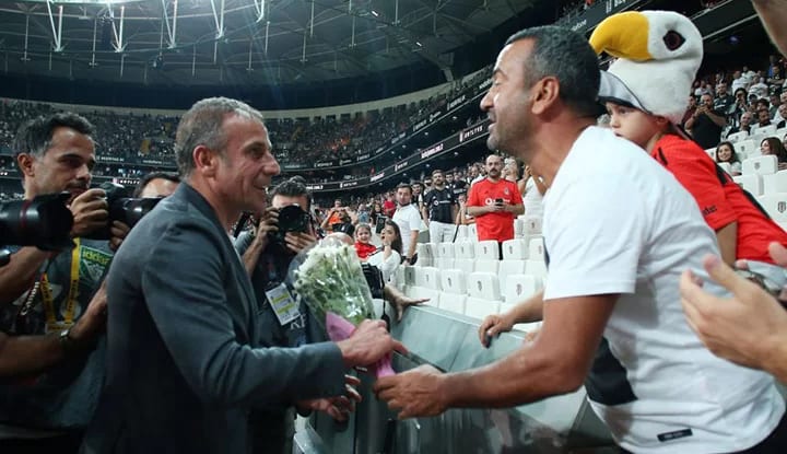 Vodafone Park'ta maçı kaç kişi izledi?