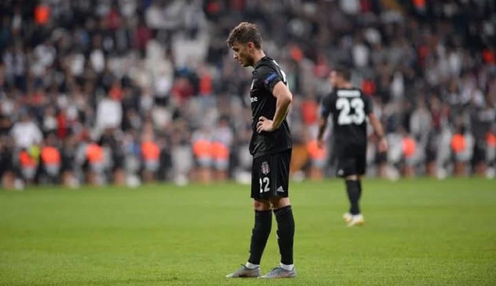 Ljajic'e sürpriz teklif! İşte Beşiktaş'a teklif edilen bonservis bedeli...
