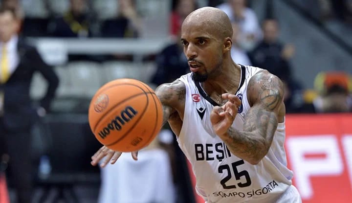 Jordan Theodore, ayrılığı açıkladı!