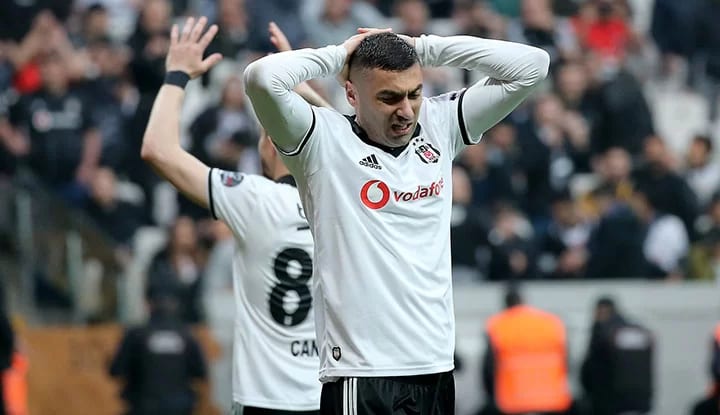 Beşiktaş'ta flaş gelişme! Burak Yılmaz'ın dönüş maçı değişti!