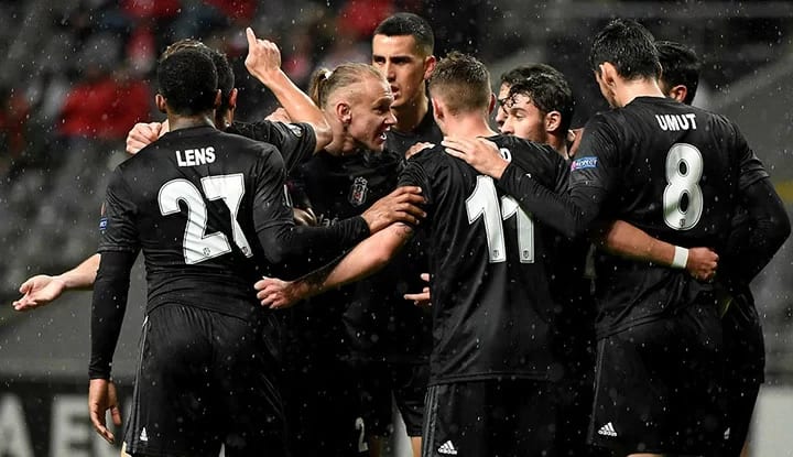 Beşiktaş'ta 8 isim değişecek!