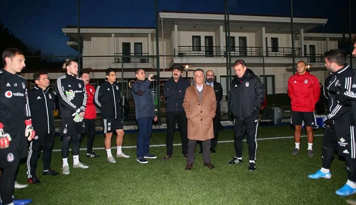 Başkan Ahmet Nur Çebi, Nevzat Demir Tesisleri'nde takımla bir araya geldi!