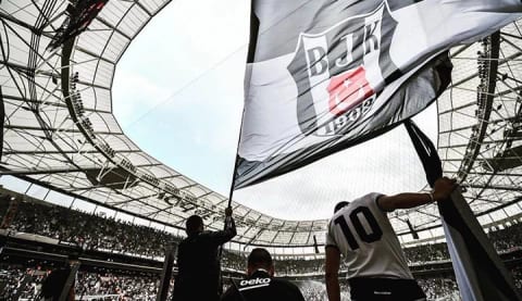 Sezonun ikinci yarısı için ne kadar kombine satıldı? Beşiktaşlı yönetici açıkladı!