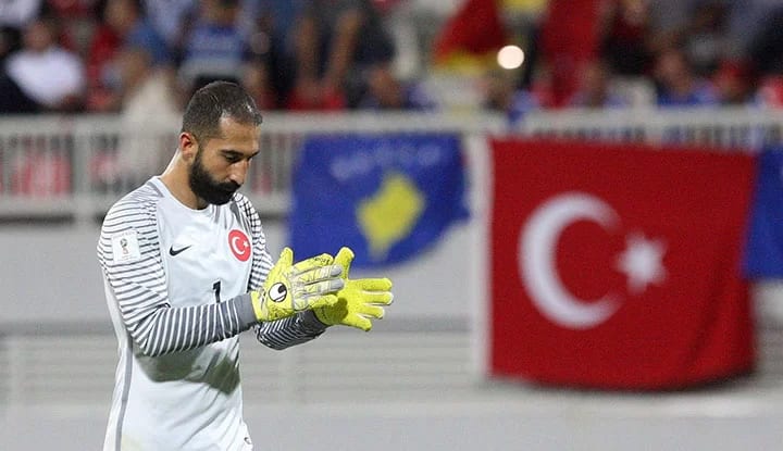 Beşiktaş, Volkan Babacan için Başakşehir ile anlaşma sağladı! İşte anlaşmanın şartları...