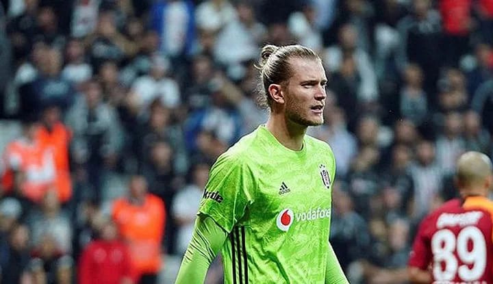 Anderlecht taraftarı Karius'u istemedi
