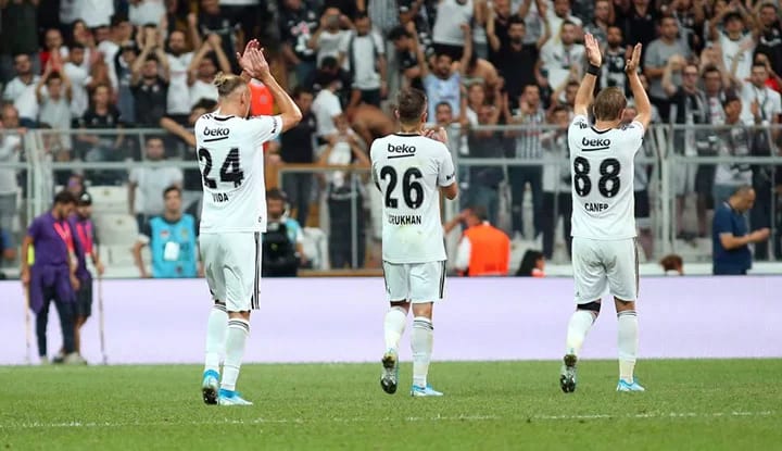 Beşiktaş, Vodafone Park'ta 2 puan bıraktı!