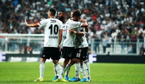 "Mukayese edersem eğer sahip olduğum iki tane diplomayı yırtmam lazım"