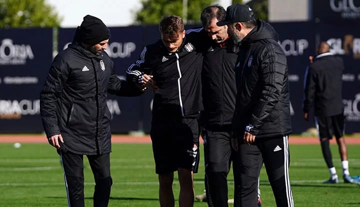 Adem Ljajic, Sivasspor maçında oynayabilecek mi?