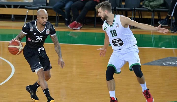 Beşiktaş Sompo Sigorta, Darüşşafaka Tekfen deplasmanda mağlup