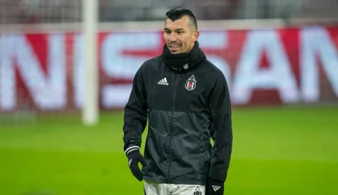 Medel'den Beşiktaş'a veda mesajı!