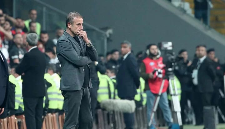 Beşiktaş yönetiminden Abdullah Avcı'ya uyarı geldi! İşte nedeni...