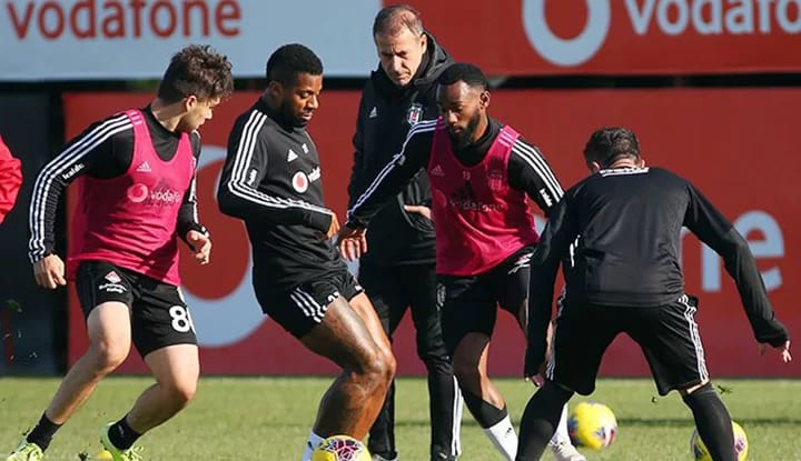 Beşiktaş'ta derbi öncesi N'Koudou müjdesi!