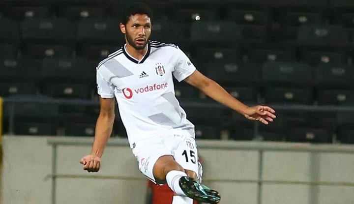 Beşiktaş'ta bu kez Elneny, kırmızı kart gördü!