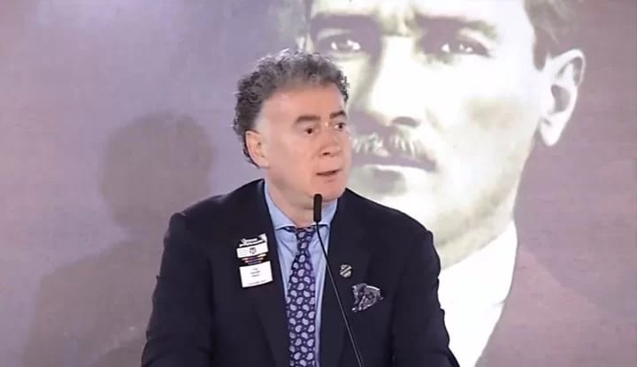 " Ahmet Nur Çebi'ye teşekkür ediyorum, bu yönetim desteklenmeli"