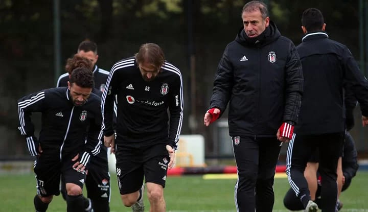 Beşiktaş, 3 eksikle çalıştı