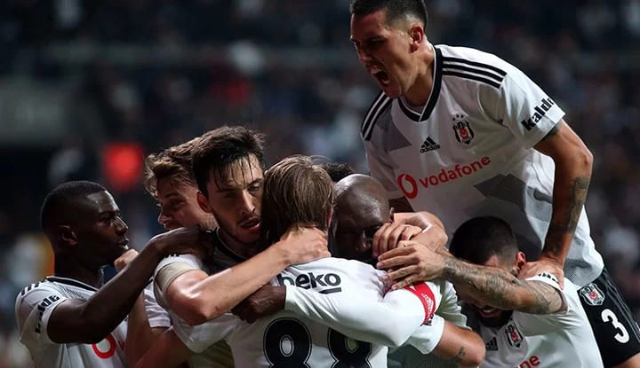 Beşiktaş'tan tarihe geçen galibiyet!