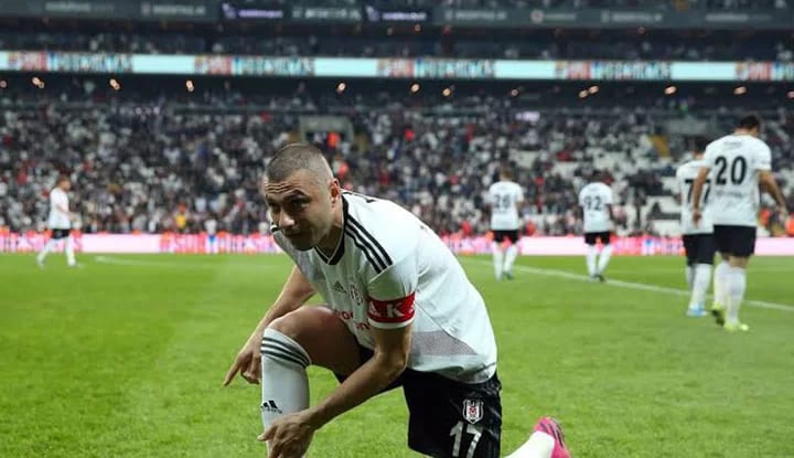 Beşiktaş'ta Burak Yılmaz hazırlığı! Çalışmalar başladı!