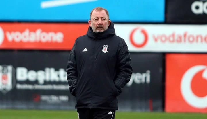 Beşiktaş'ta Sergen Yalçın'dan ligin geri kalanı için sürpriz plan!