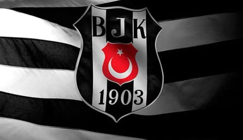 Beşiktaş'ta kazanan kadroda tek zorunlu değişiklik!