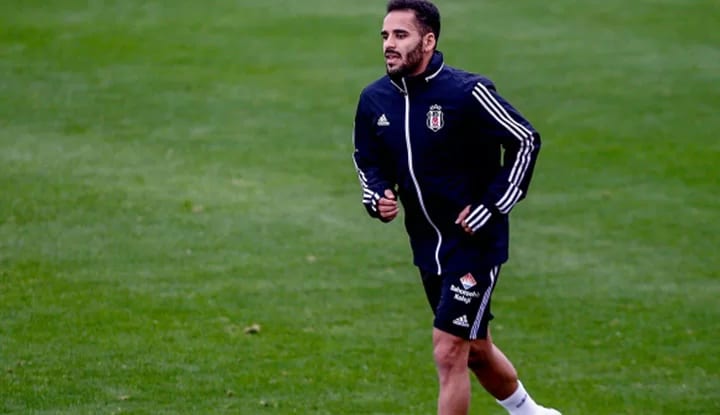 Beşiktaş'ta Douglas'a sürpriz talip!