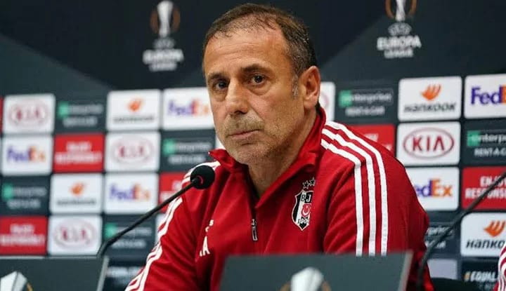 Abdullah Avcı'nın Braga maçı sonrası soyunma odasında yaptığı konuşma ortaya çıktı!
