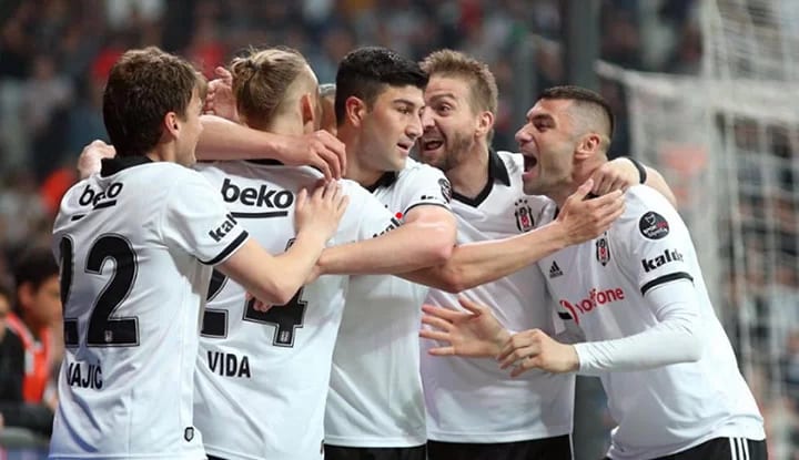 SON DAKİKA! Beşiktaş'ın ilk 11'i belli oldu!