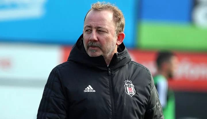 Beşiktaş'ta ilk 11 kararı! Sergen Yalçın'ın yüzünü güldürdü!