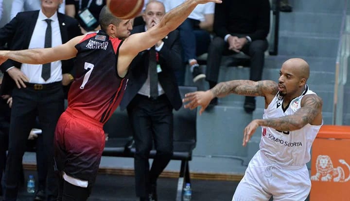 Beşiktaş Sompo Sigorta, Gaziantep Basketbol karşısında galip!