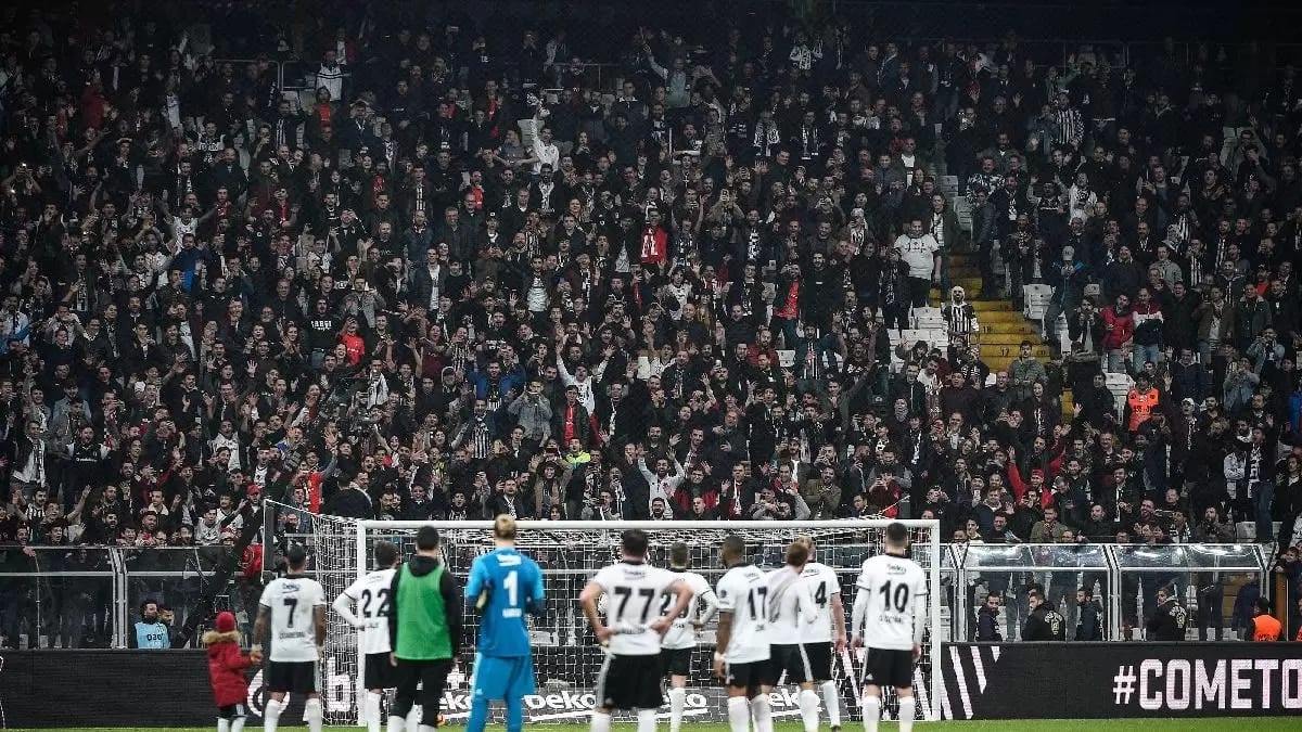 Serdal Adalı ve Şafak Mahmutyazıcıoğlu, taraftar grupları ile bir araya geldi! İşte nedeni...