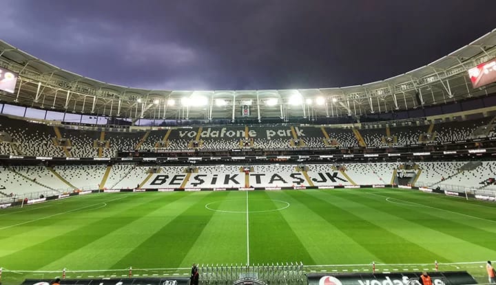 Beşiktaş, antrenmanı taraftara açıyor! Vodafone Park'ta dev buluşma!