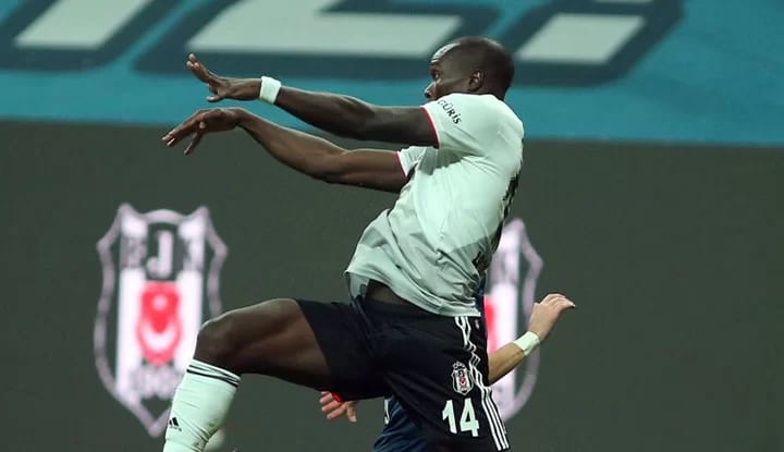 Aboubakar, 3 yıl sonra bir ilki gerçekleştirdi!