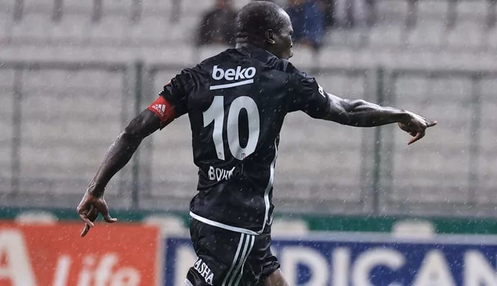 Aboubakar kötü gün desteğini unutmadı!