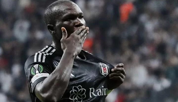 Aboubakar sahada konuşacak!