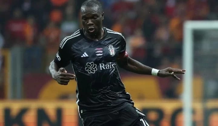 Aboubakar'ın antrenöründen Burak Yılmaz'a şok sözler!