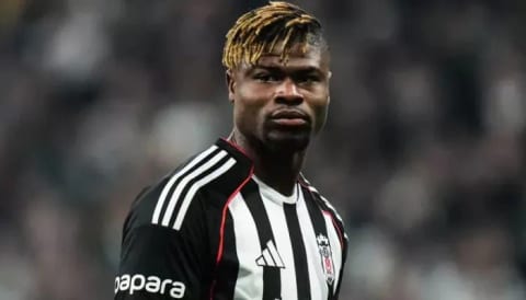 Agbadou 11’e geri dönüyor!