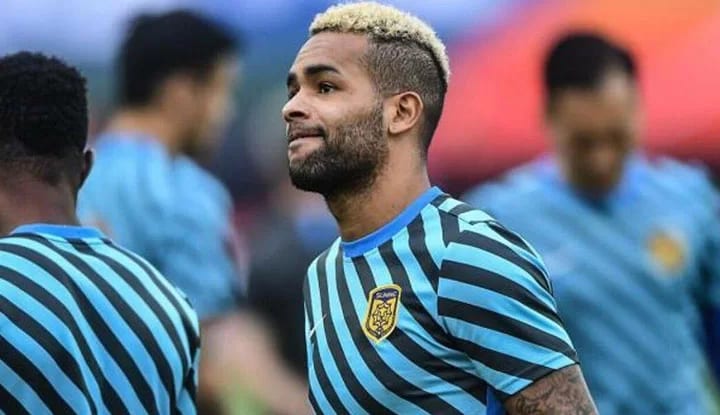 Alex Teixeira, gün sayıyor