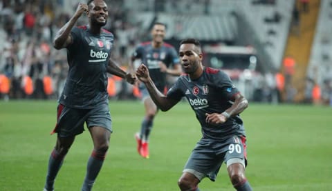 Alex Teixeira'da transfer gelişmesi! İki talip...