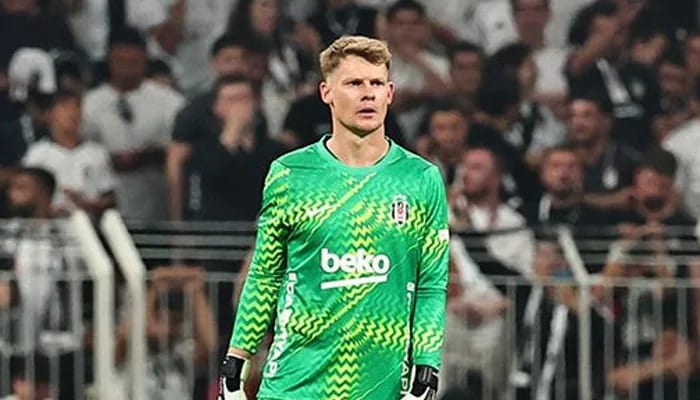 Alexander Nübel'den güven veren başlangıç!