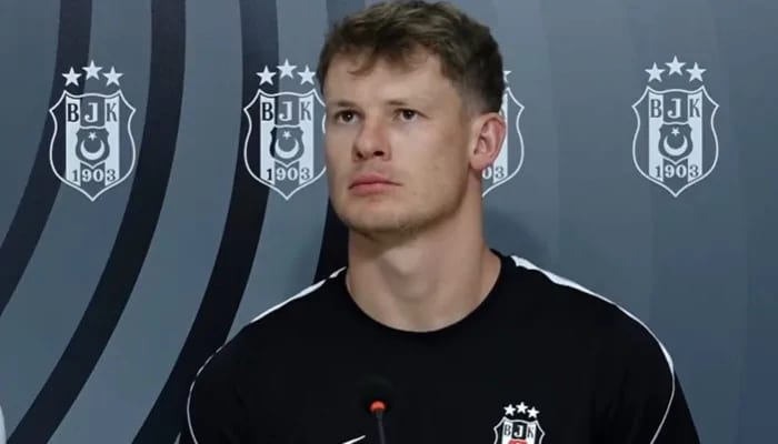 Alexander Nübel'den taraftara övgü!