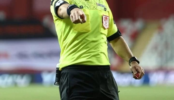 Antalyaspor-Beşiktaş maçını yönetecek hakem belli oldu!